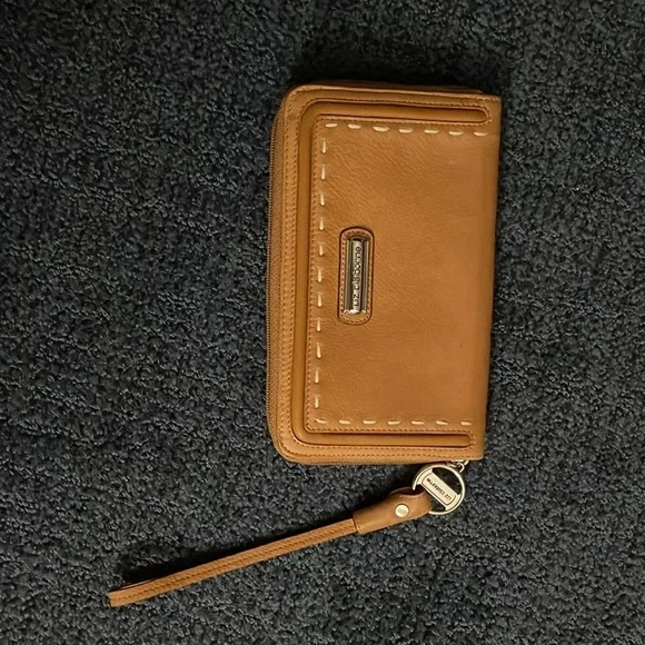 Leather Wristlet Wallet by Liz Claiborne - Picture 12 of 12